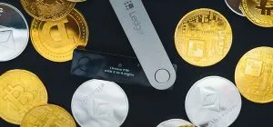 The Benefits and Drawbacks of Investing in Cryptocurrency